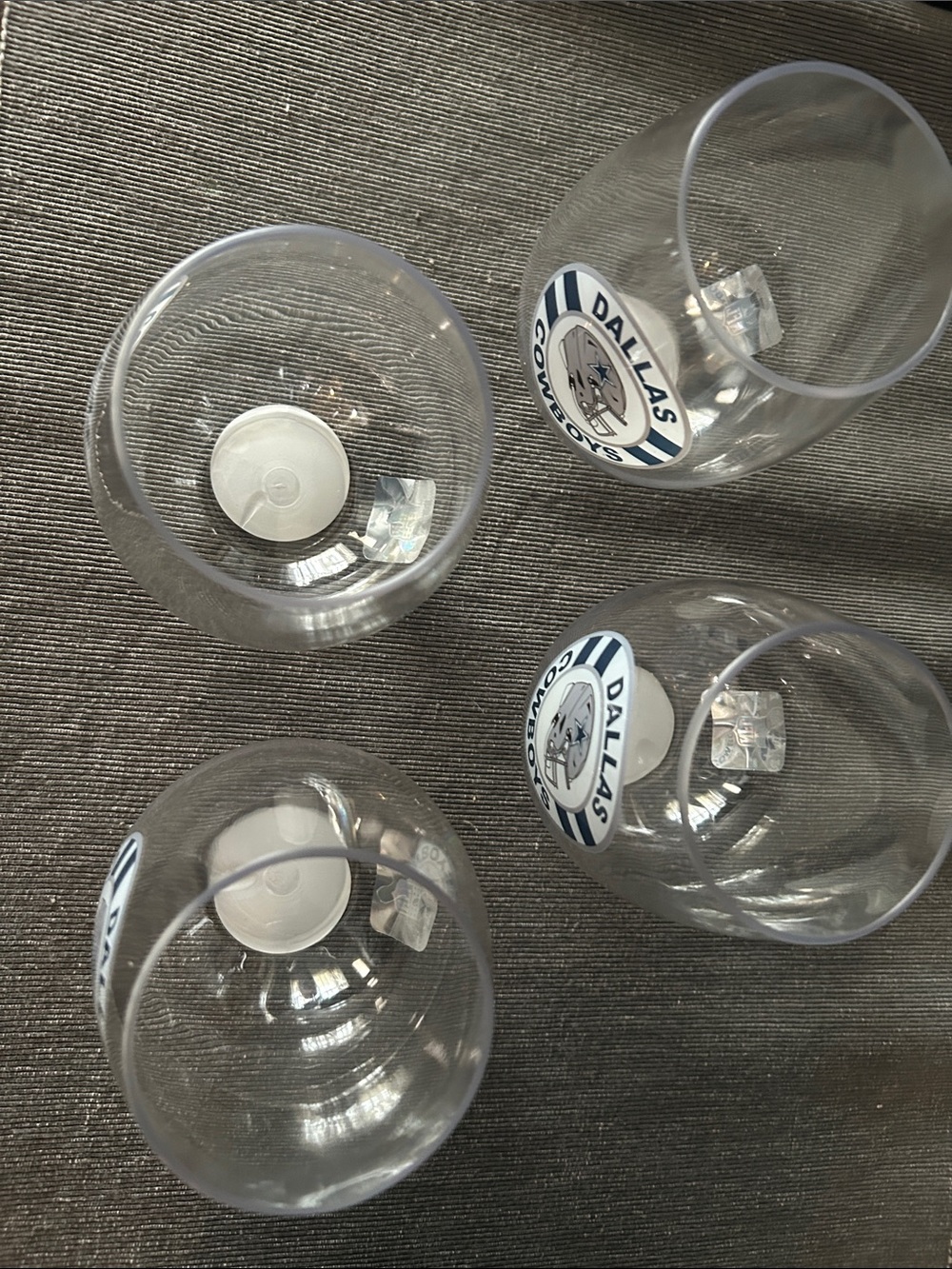 Dallas Cowboys Stemless Wine Plastic- Set of 4 - Picture 2 of 3